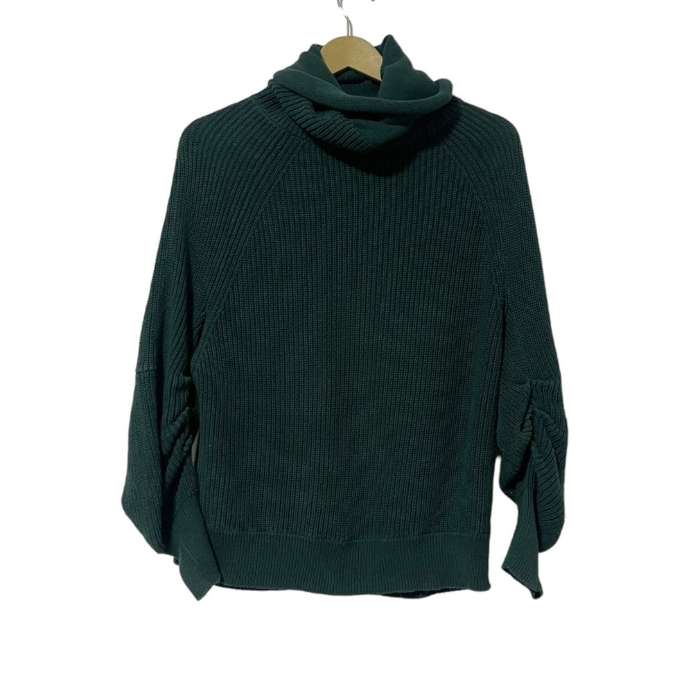 Cabi Dark Green Ruched Sleeve Sweater Size XS